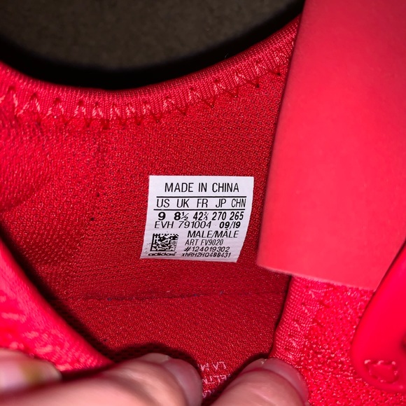 Shoes - Picture 3 of 4